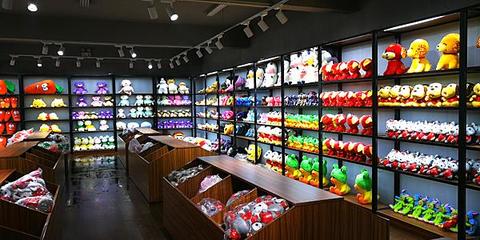 雄安新區(qū)傳統(tǒng)產(chǎn)業(yè)轉(zhuǎn)型記 從玩具銷售看‘騰籠換鳥、筑巢引鳳’戰(zhàn)略實踐